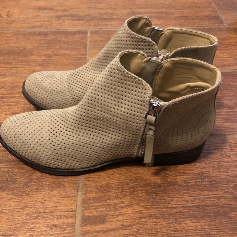 Dolce Vita Booties
